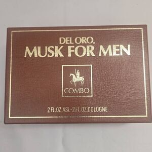 DEL ORO MUSK FOR MEN, COSMETCO, NIB, NEVER USED, 2 FL OZ PER BOTTLE, SMELLS SEXY